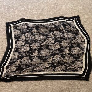 Black and Cream Women's Scarf
